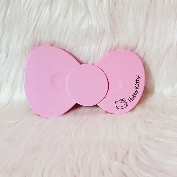 Hello Kitty Mini Bow LED Compact Mirror - Picture 6 of 11
